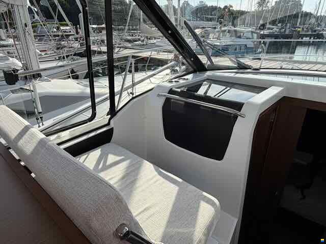 Jeanneau Merry Fisher 895