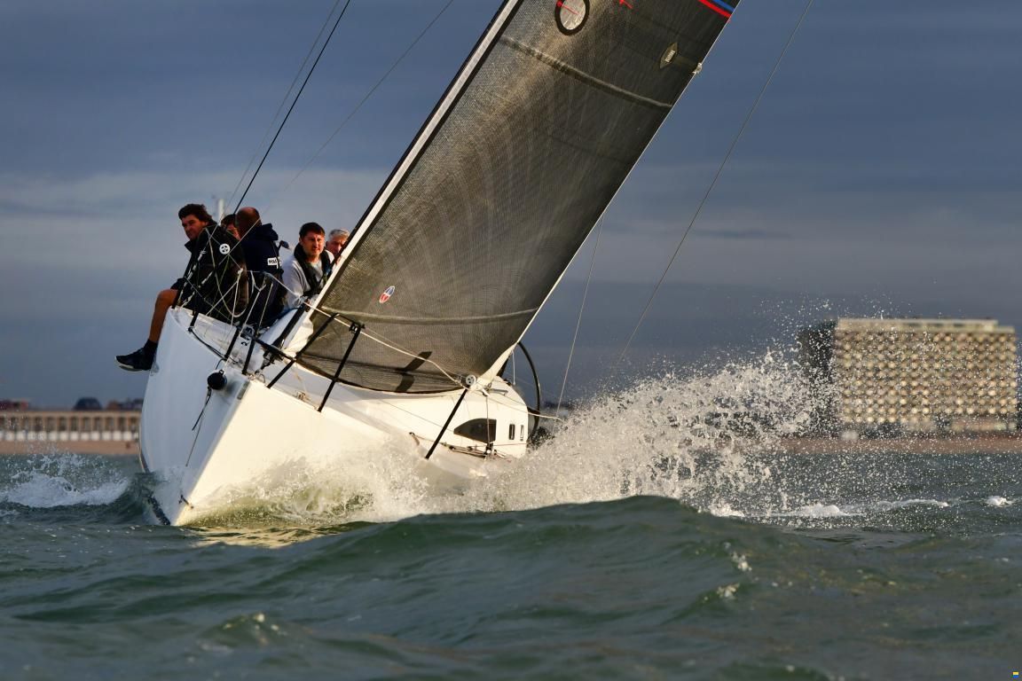 J Boats J/111
