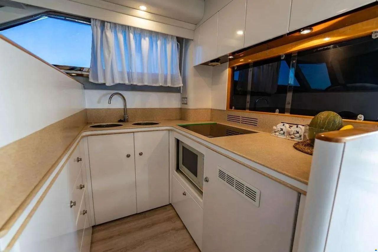 Fairline Squadron 56