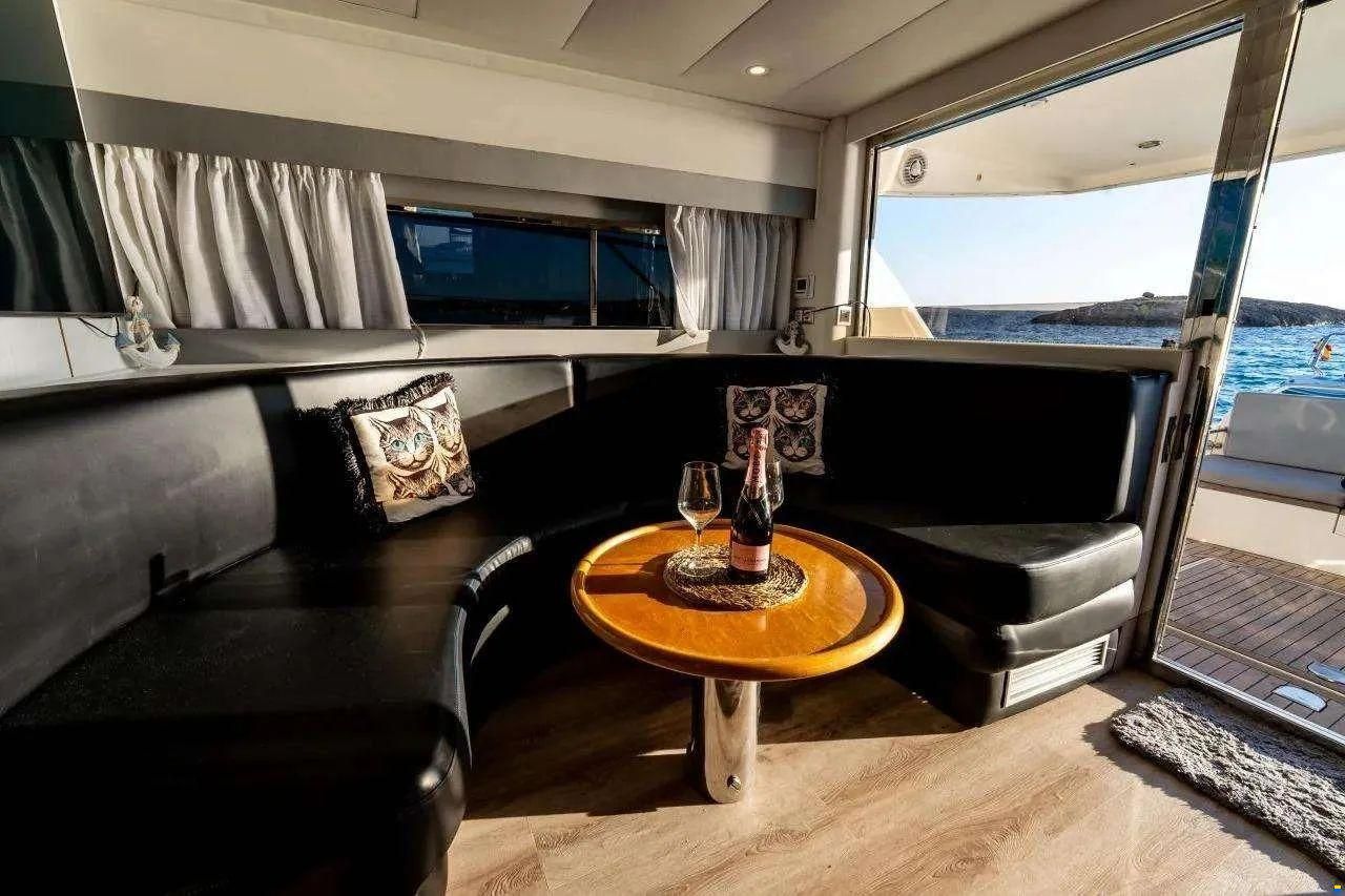 Fairline Squadron 56