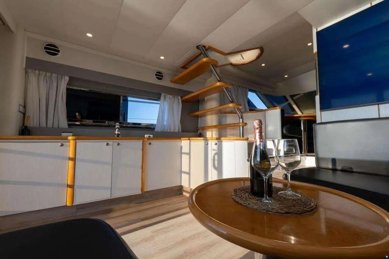 Fairline Squadron 56