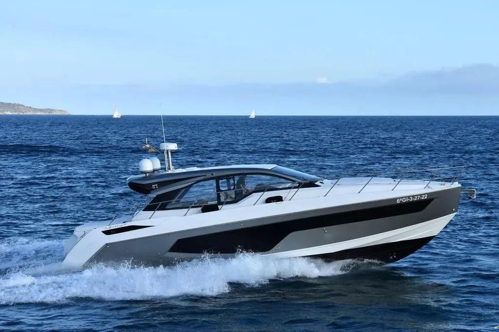 Azimut Atlantis 51