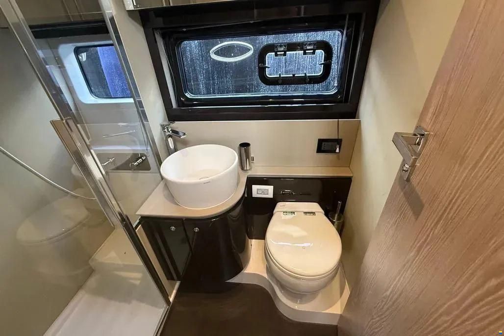 Azimut Atlantis 51