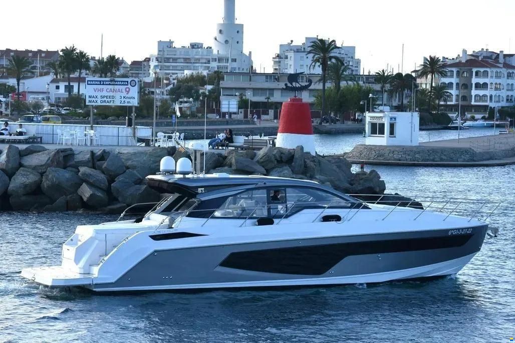 Azimut Atlantis 51