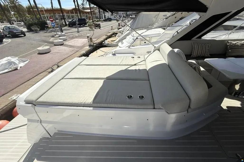 Azimut Atlantis 51