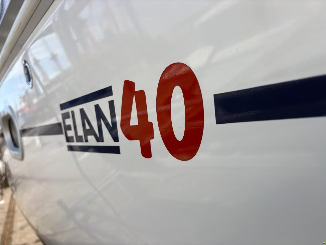 Elan 40