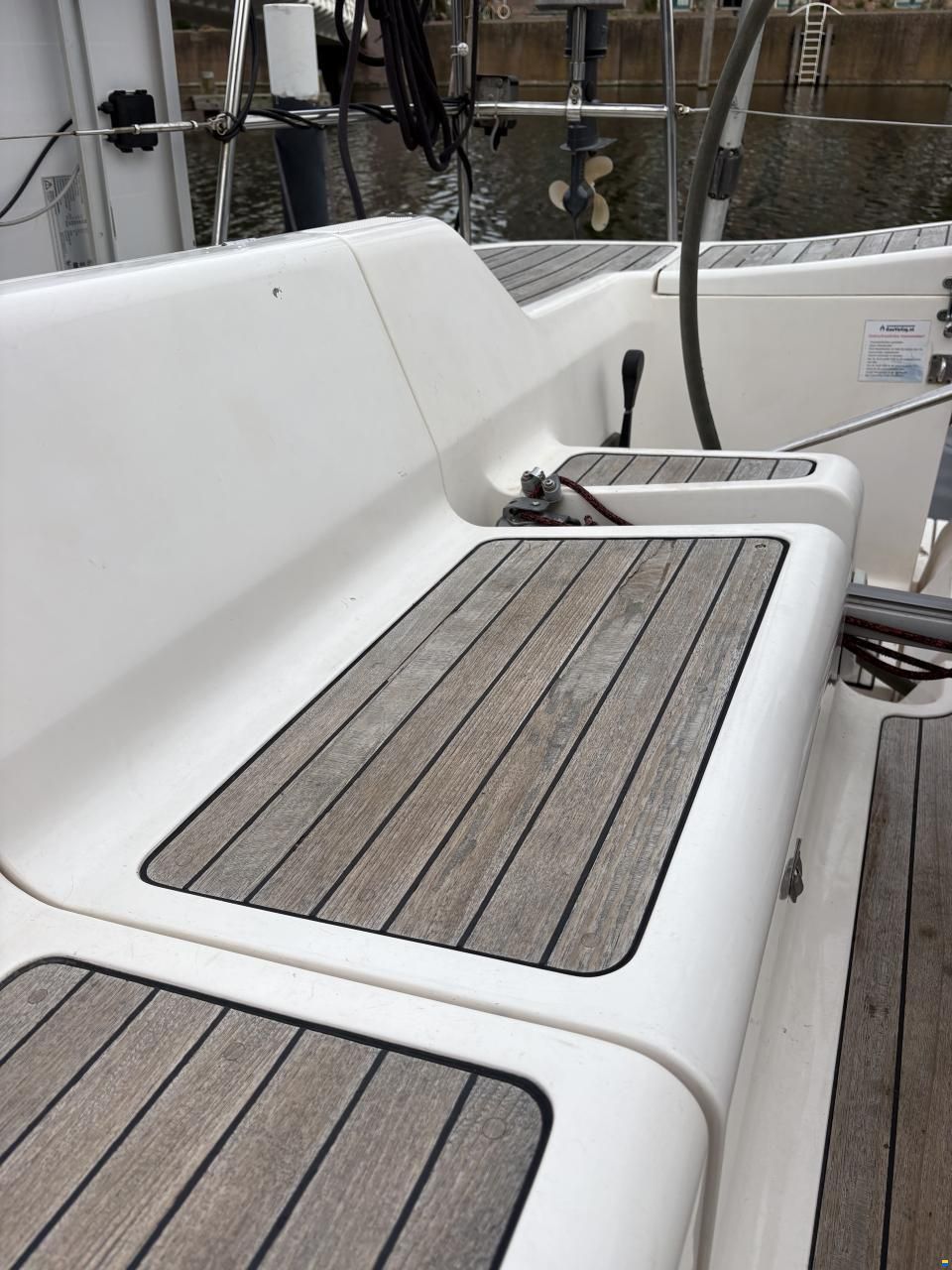 Elan 40