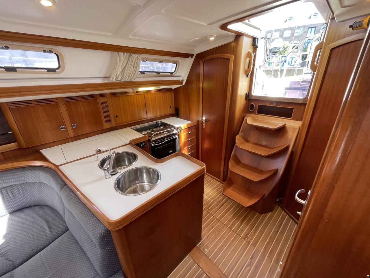 Elan 40