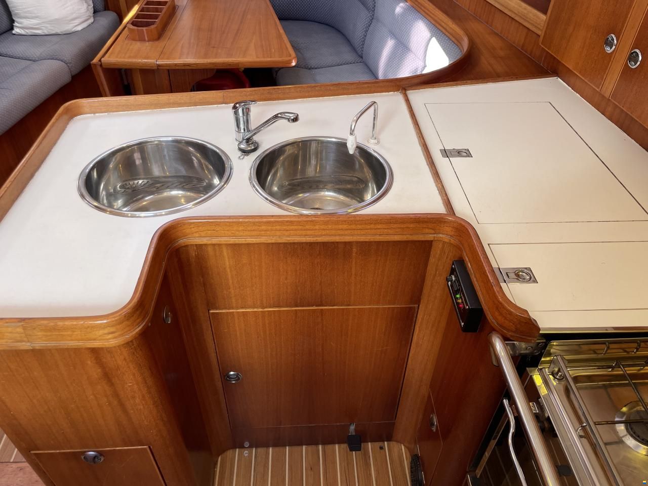 Elan 40