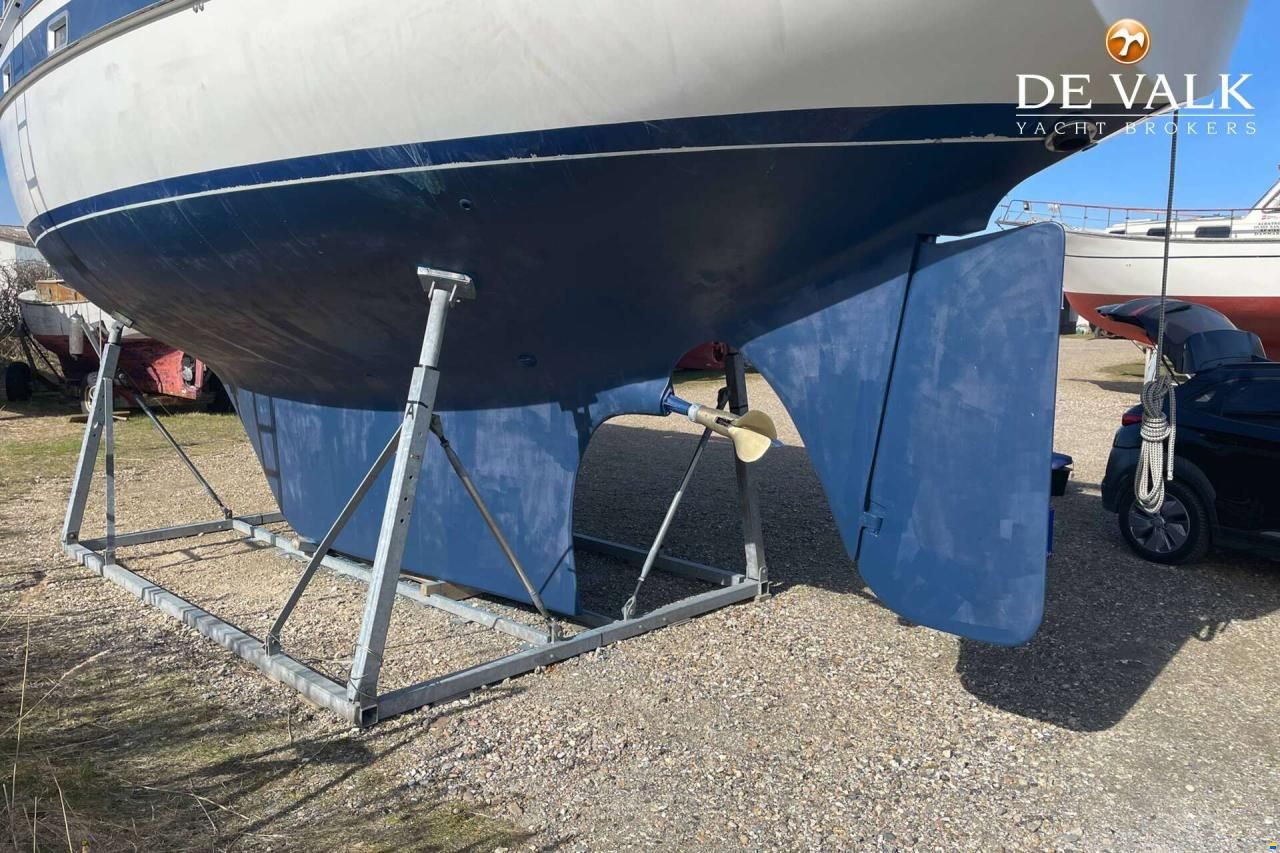 Hallberg-Rassy 42 E