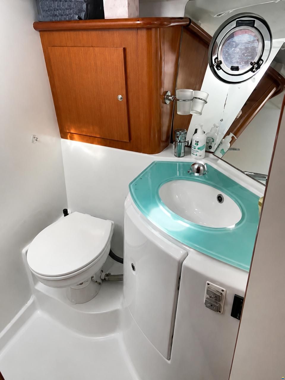 Beneteau Swift Trawler 42