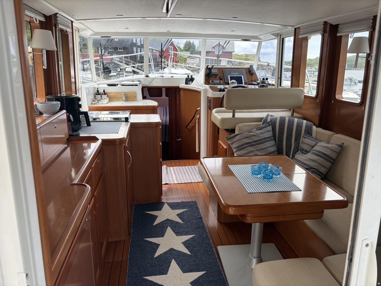 Beneteau Swift Trawler 42