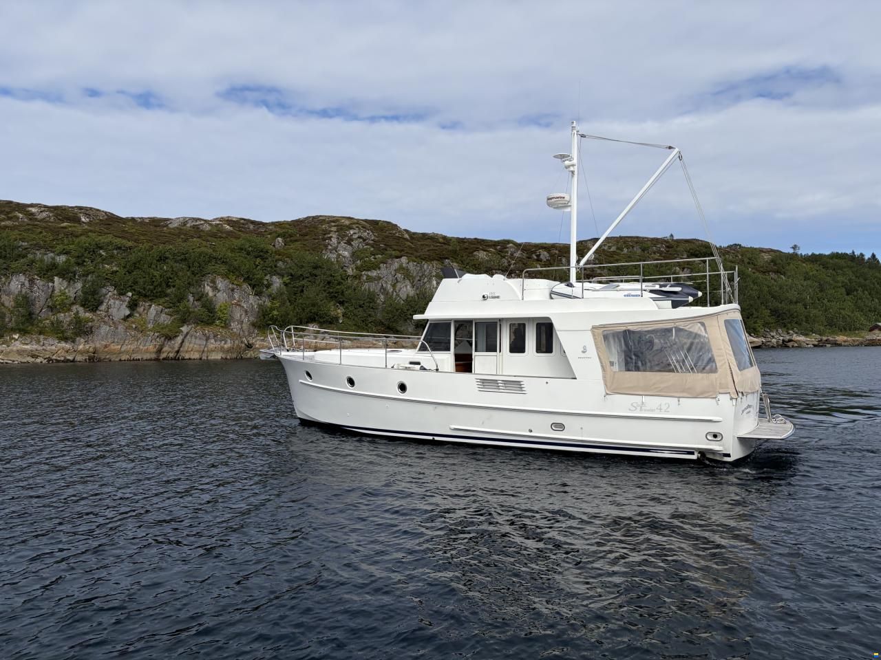 Beneteau Swift Trawler 42