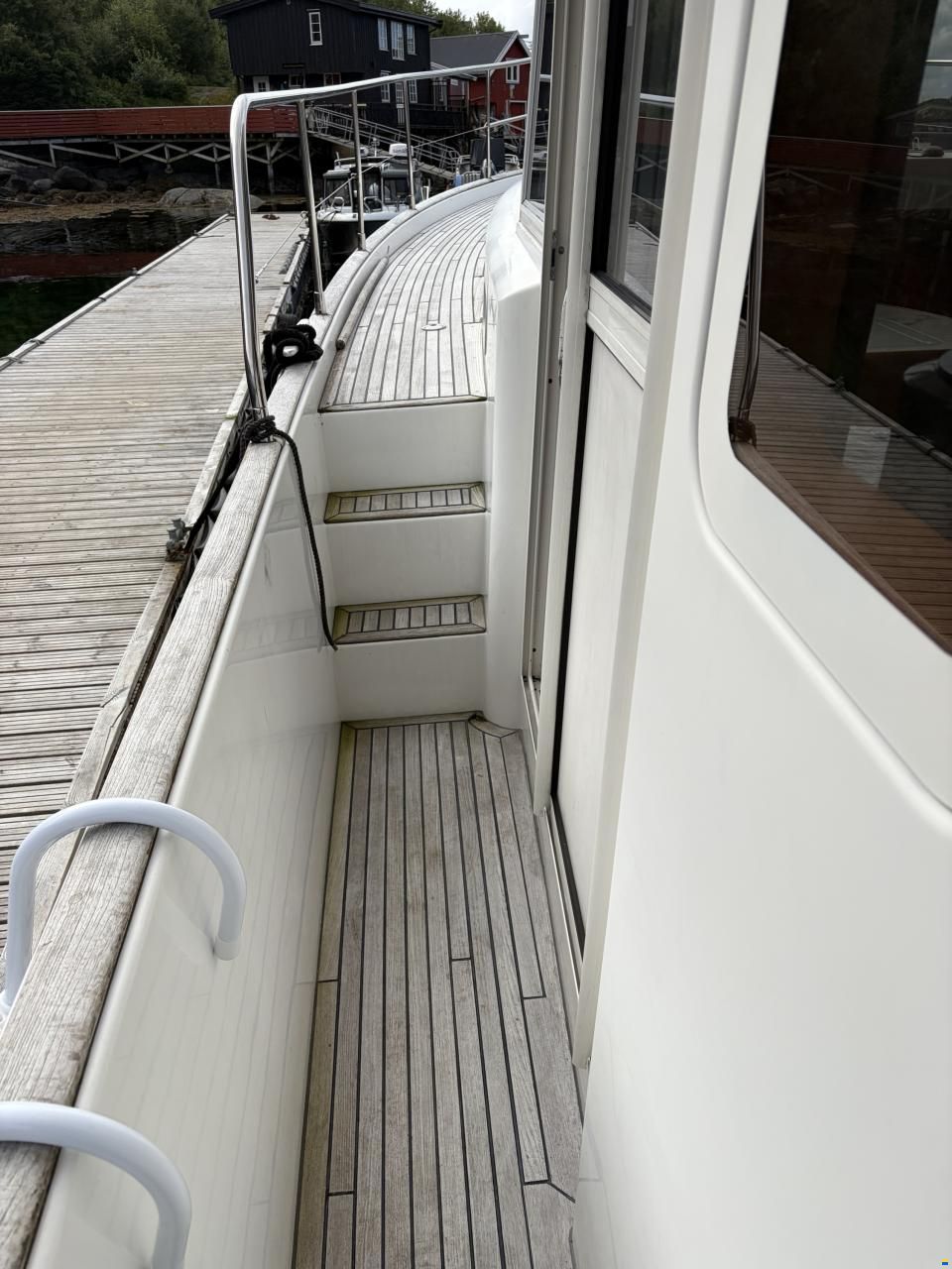 Beneteau Swift Trawler 42