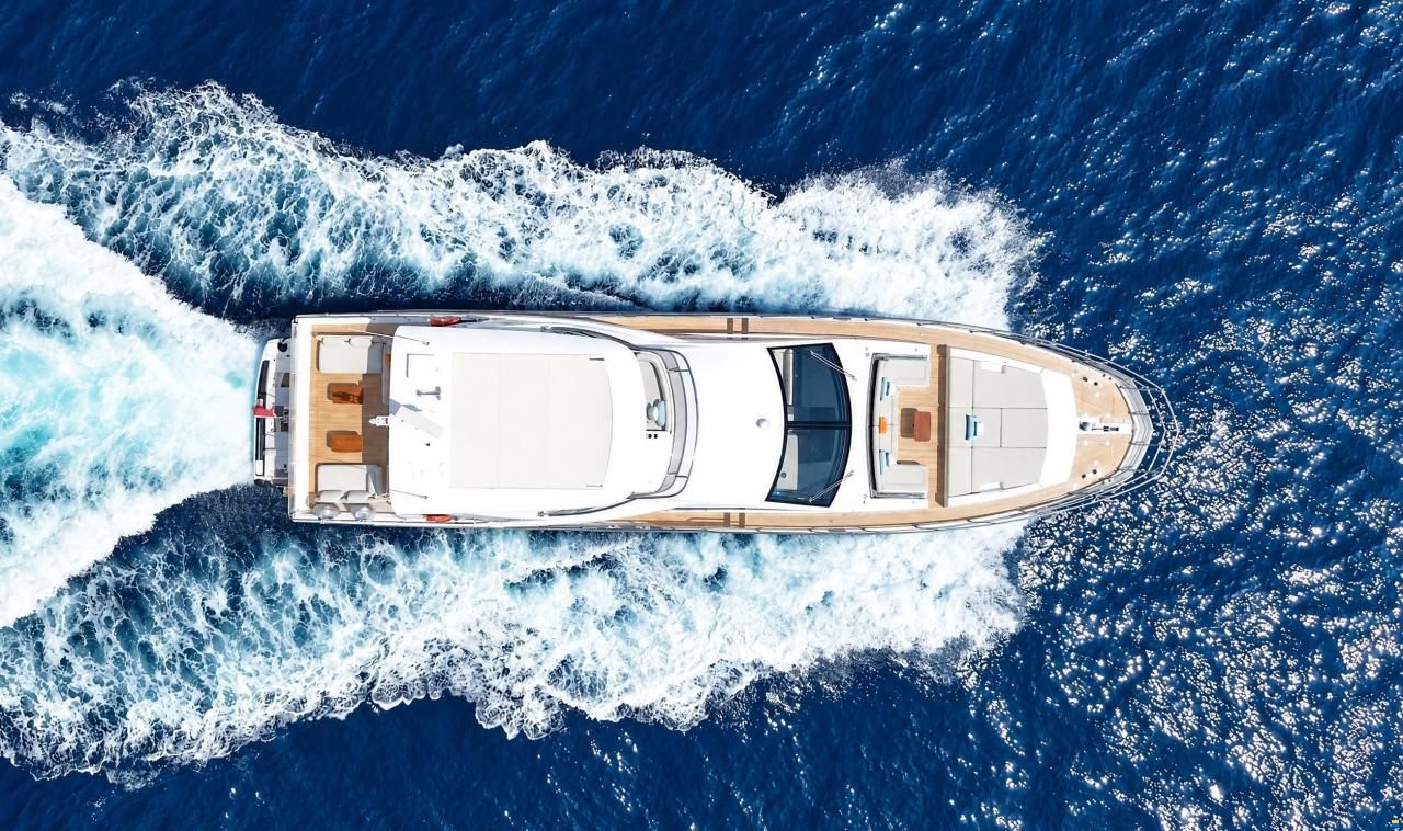 Azimut 72