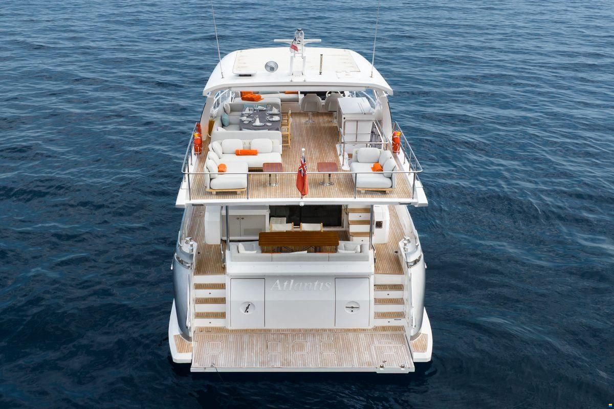 Azimut 72