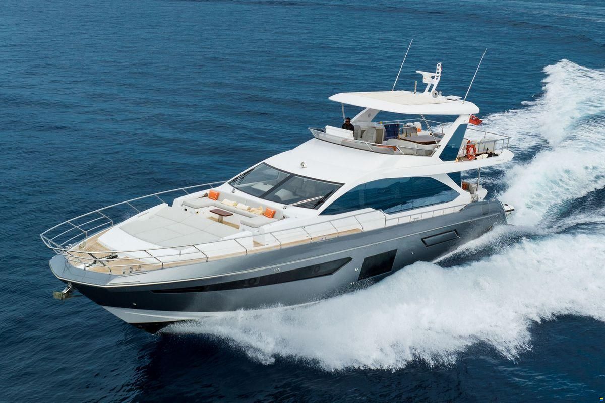 Azimut 72
