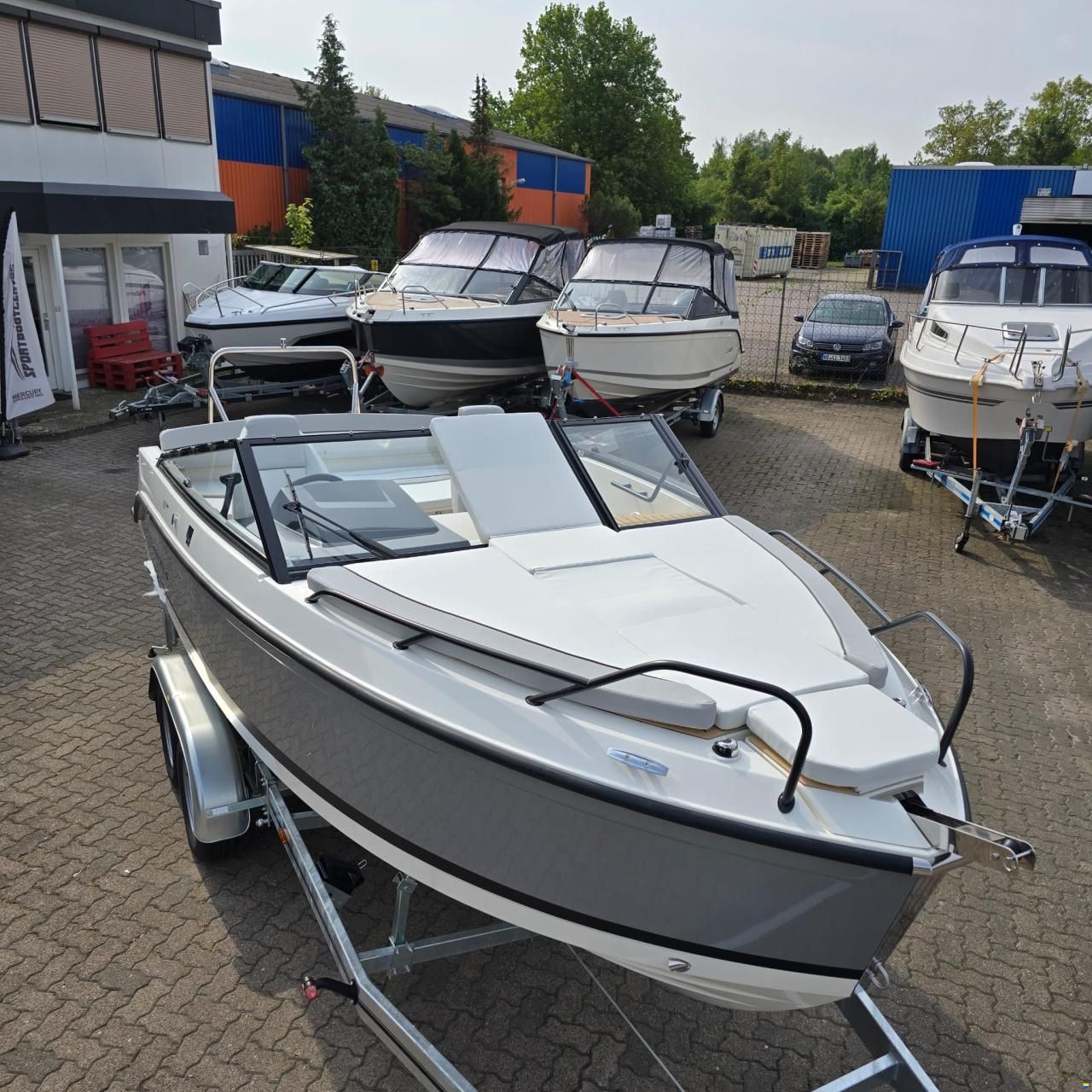 Quicksilver 605 Cruiser Deluxe + F115XL CT