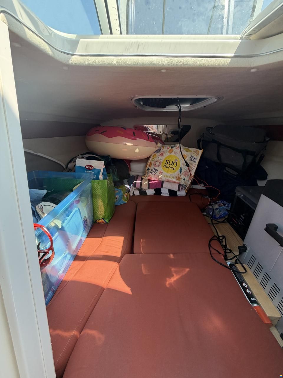 Sea Ray 220 SSE