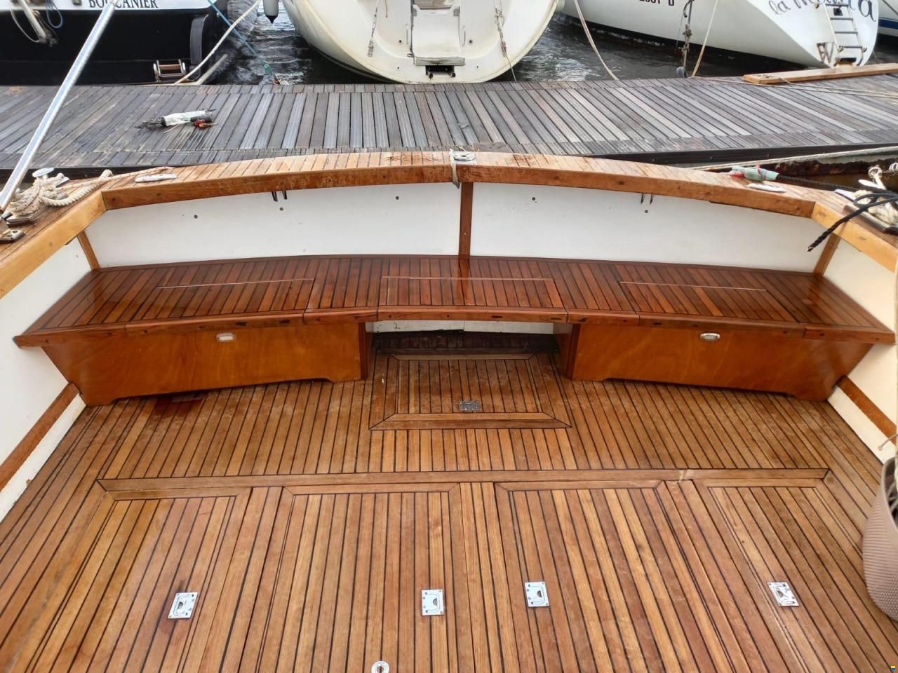 Italcraft X 33 Flying Bridge