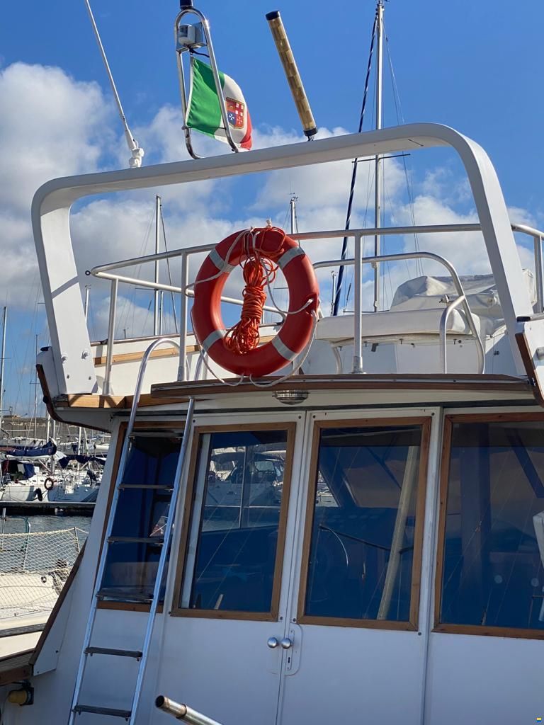 Italcraft X 33 Flying Bridge