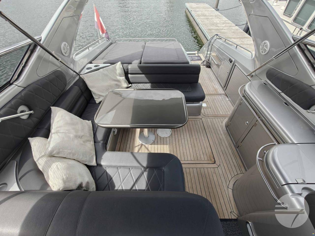 Sunseeker Camargue 55