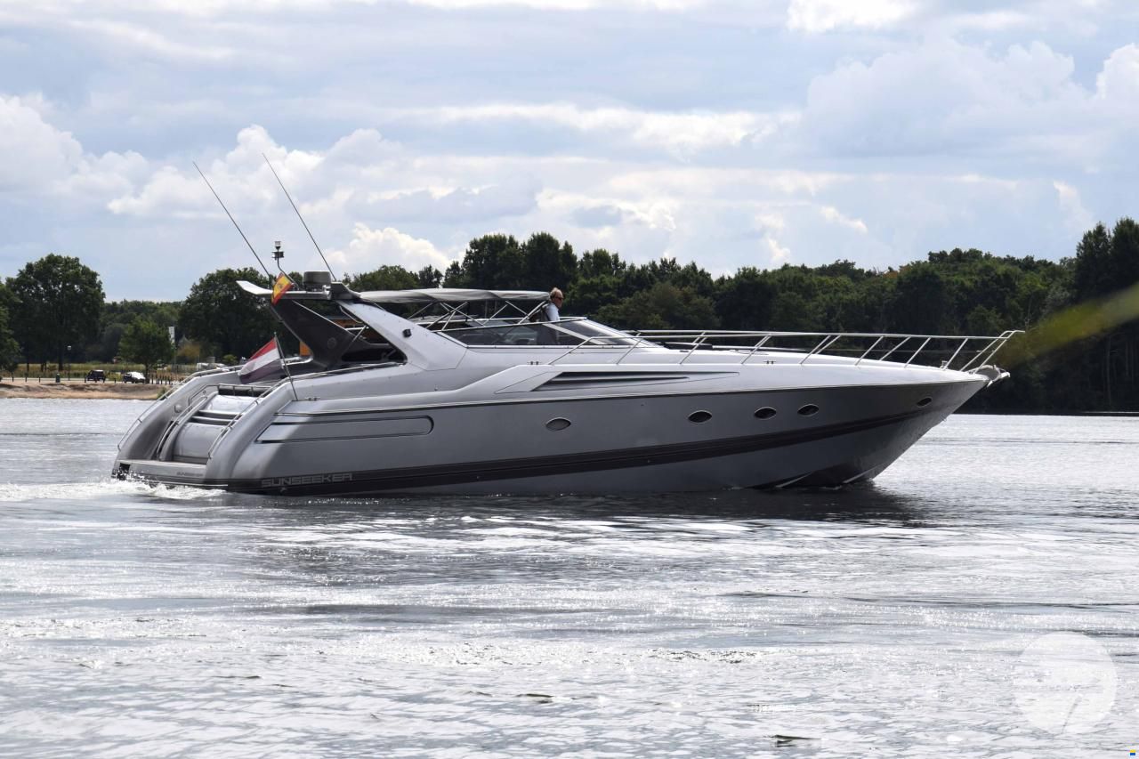Sunseeker Camargue 55