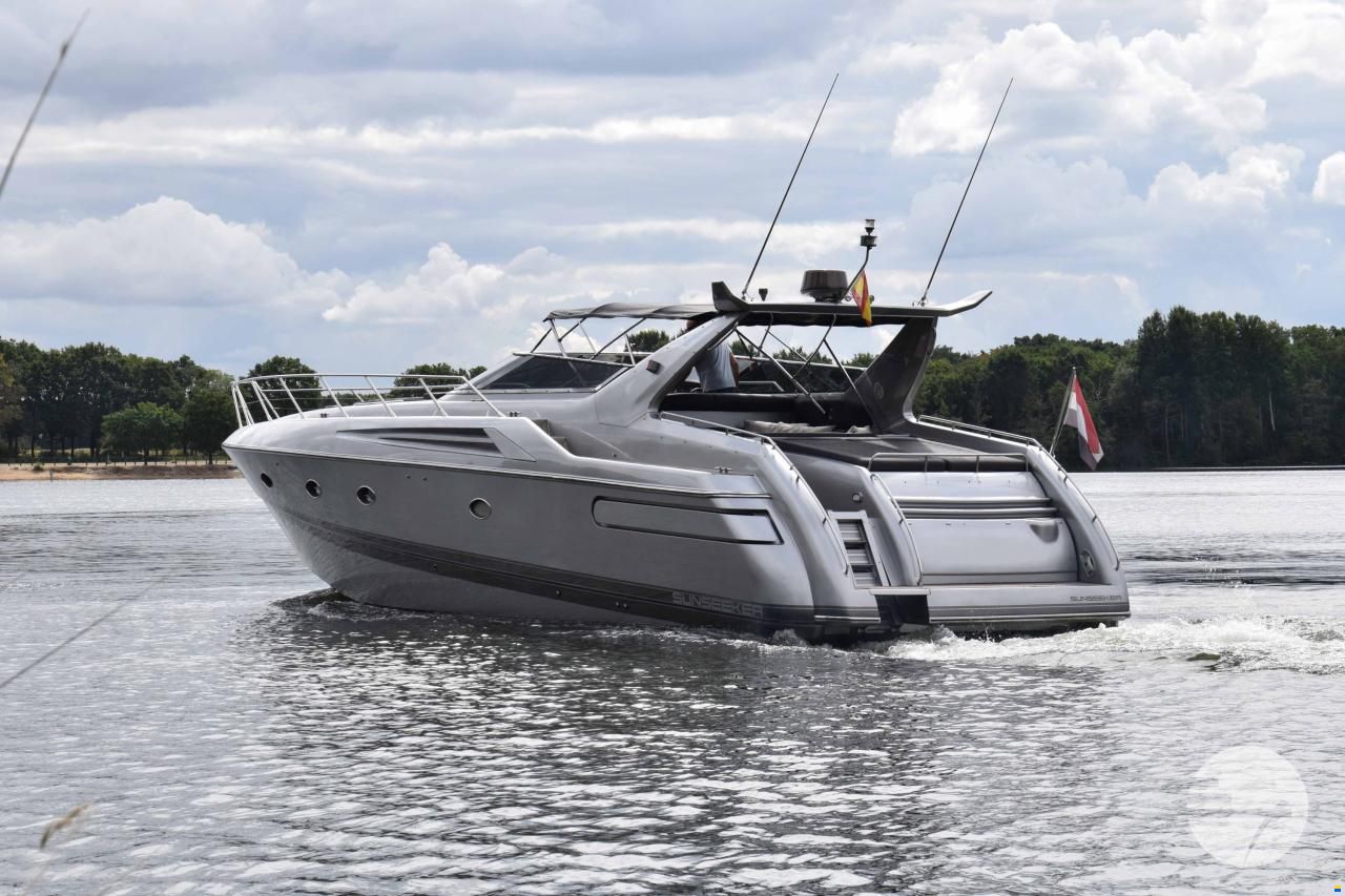 Sunseeker Camargue 55
