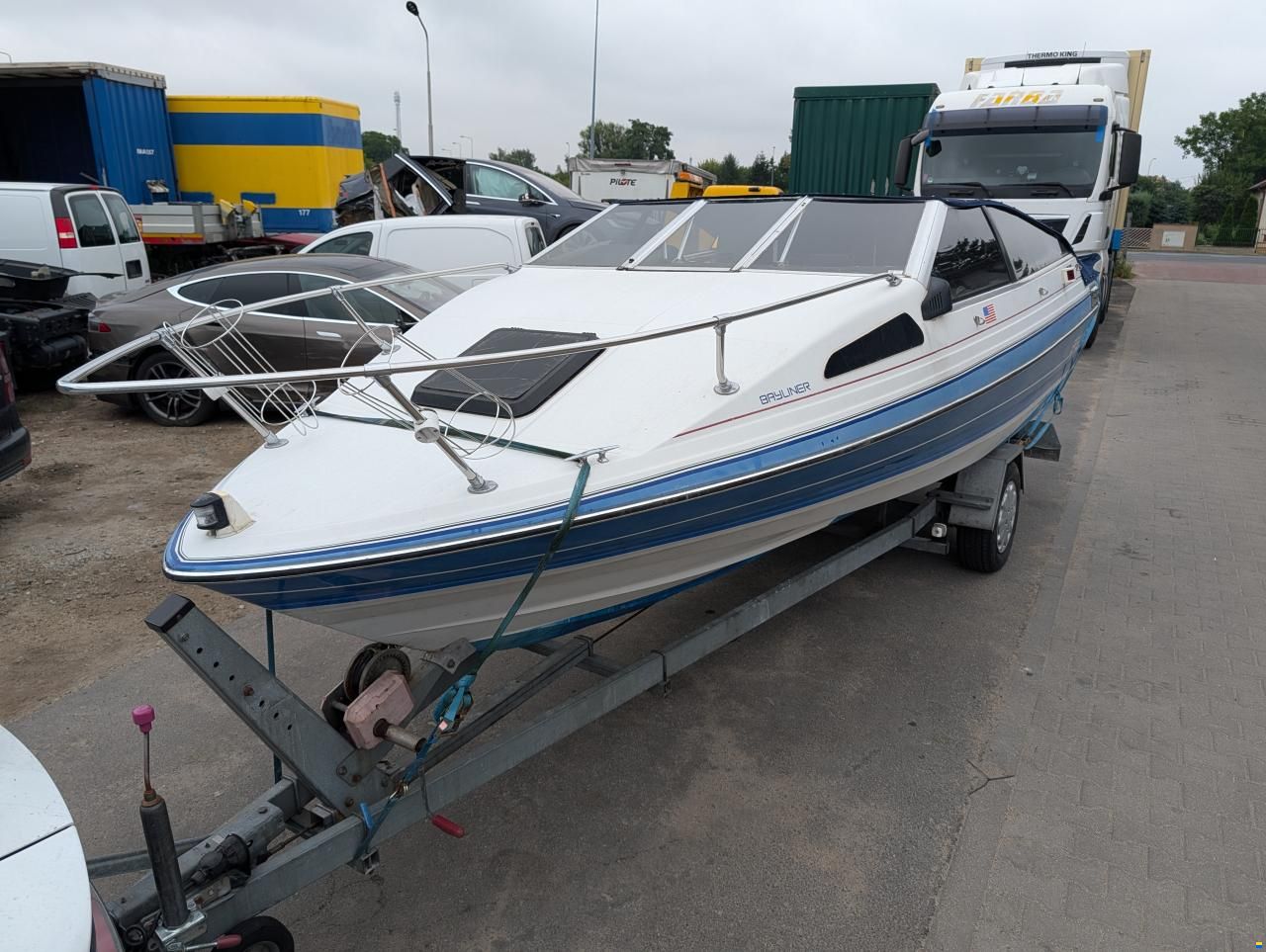 Bayliner Capri