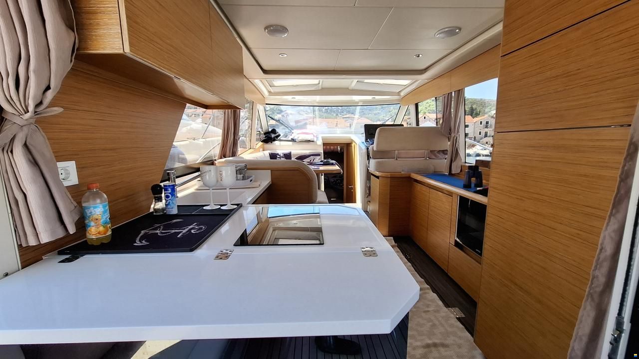 Greenline 39
