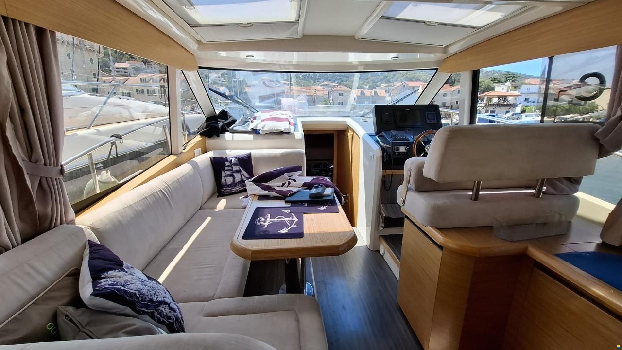 Greenline 39
