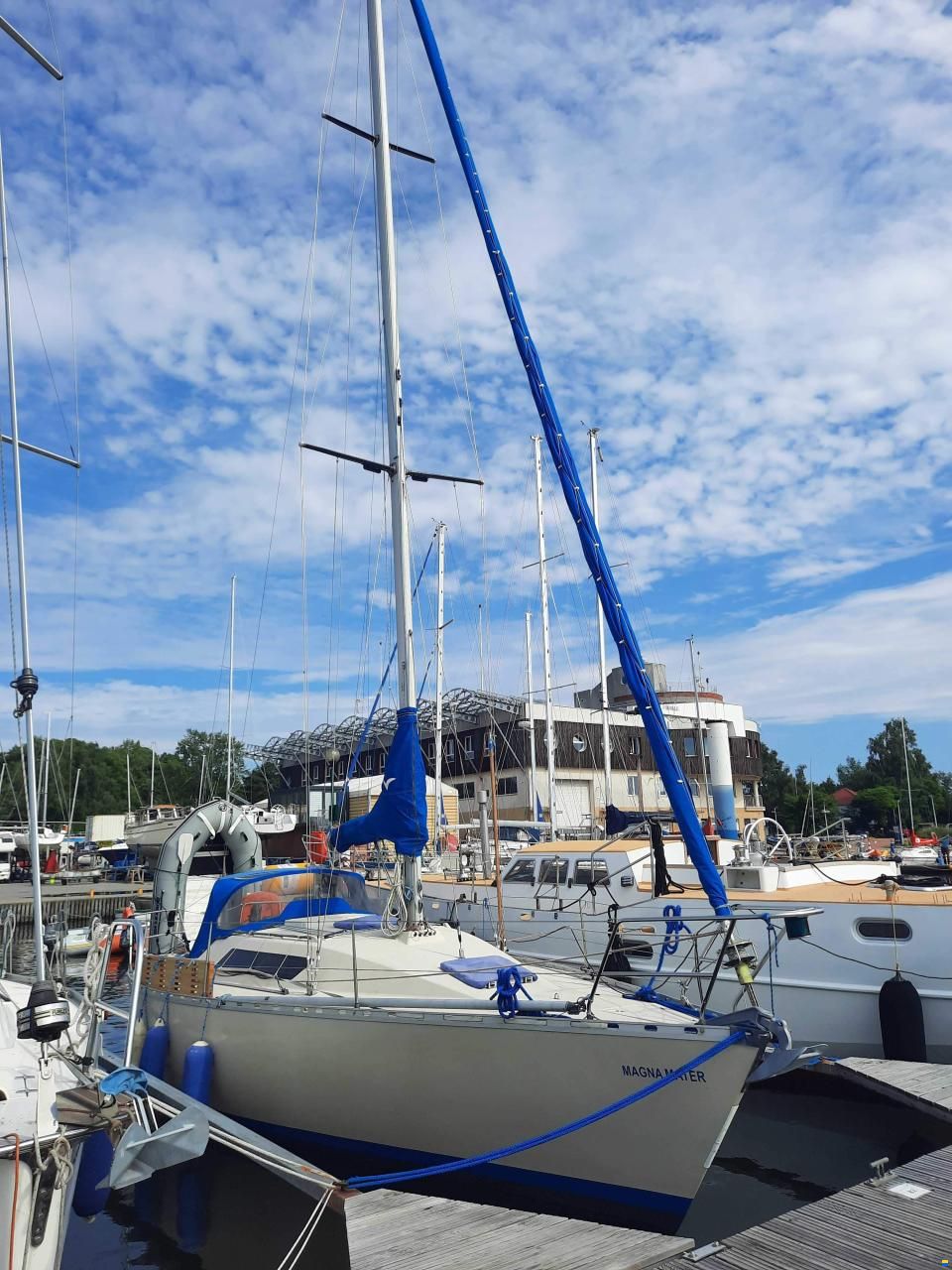 Beneteau First