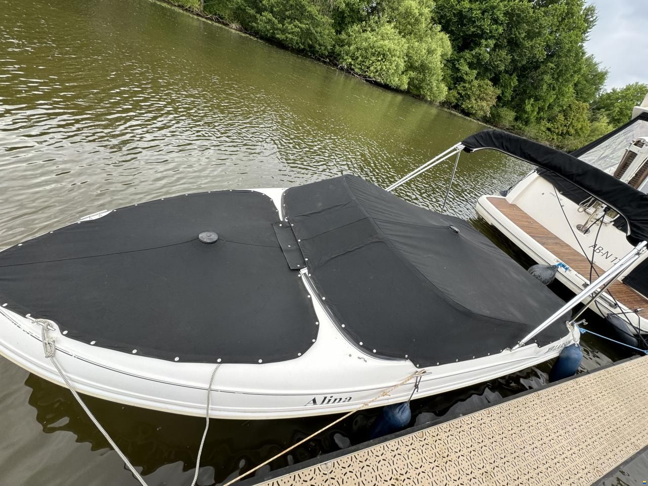 Larson 180 Sport Bowrider