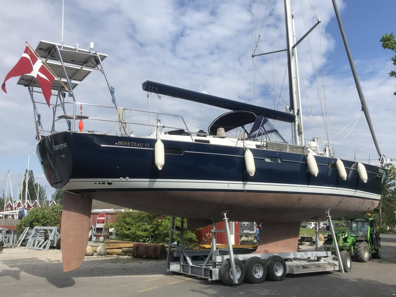 Beneteau 57