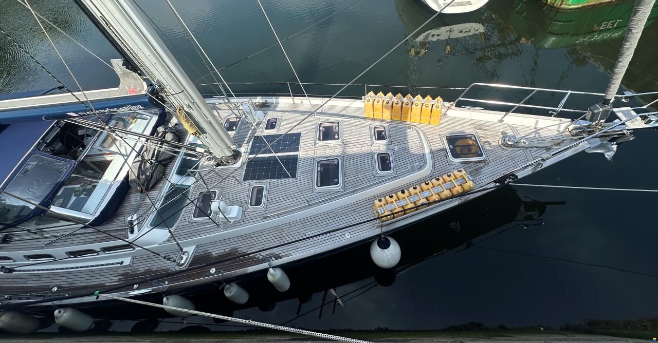 Beneteau 57