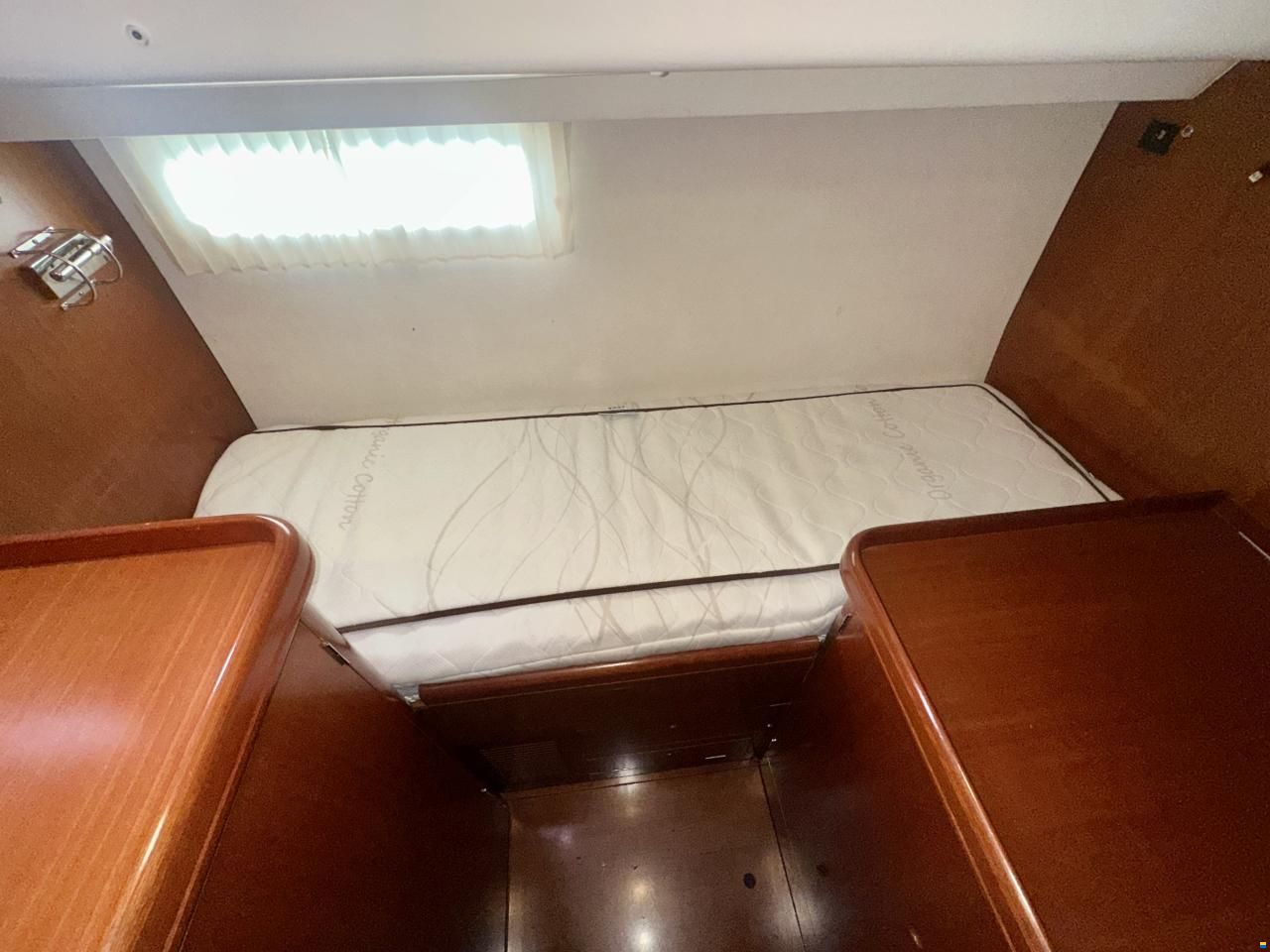 Beneteau 57
