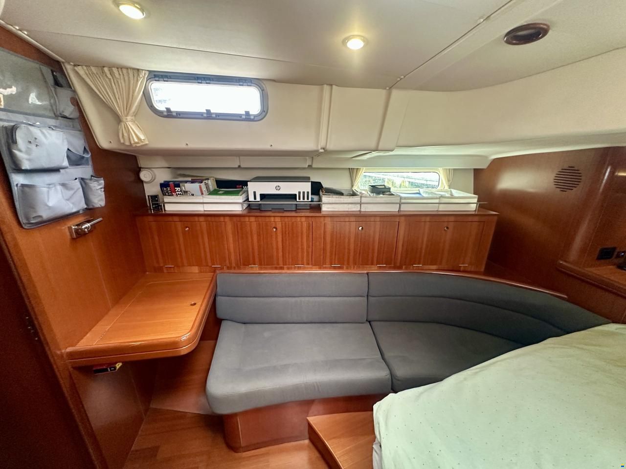 Beneteau 57