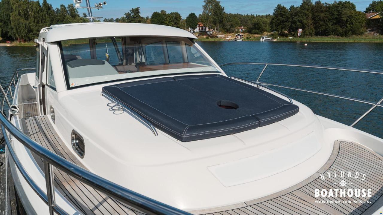 Nimbus 365 Coupe