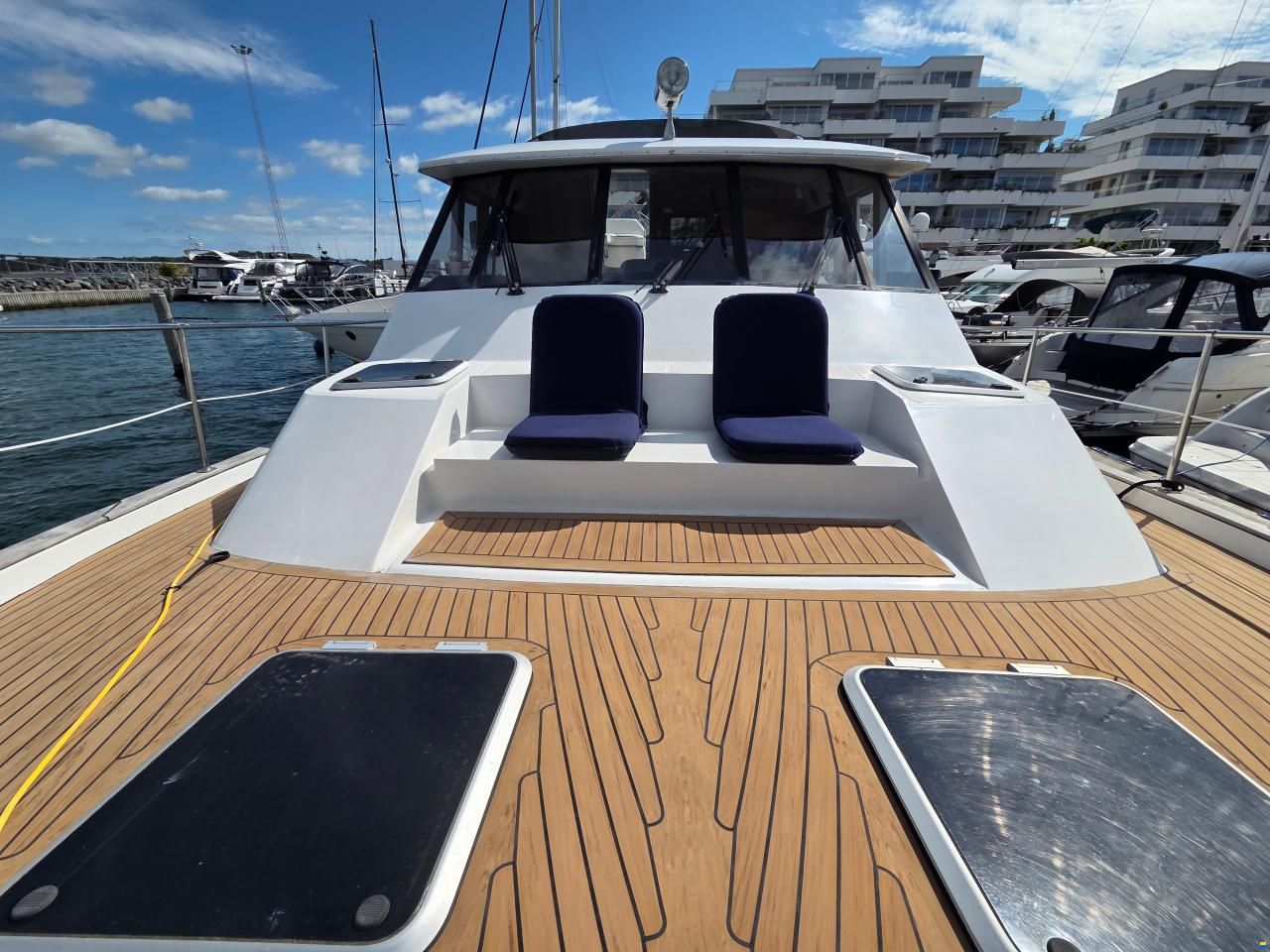 Bayliner 4588 Pilothouse
