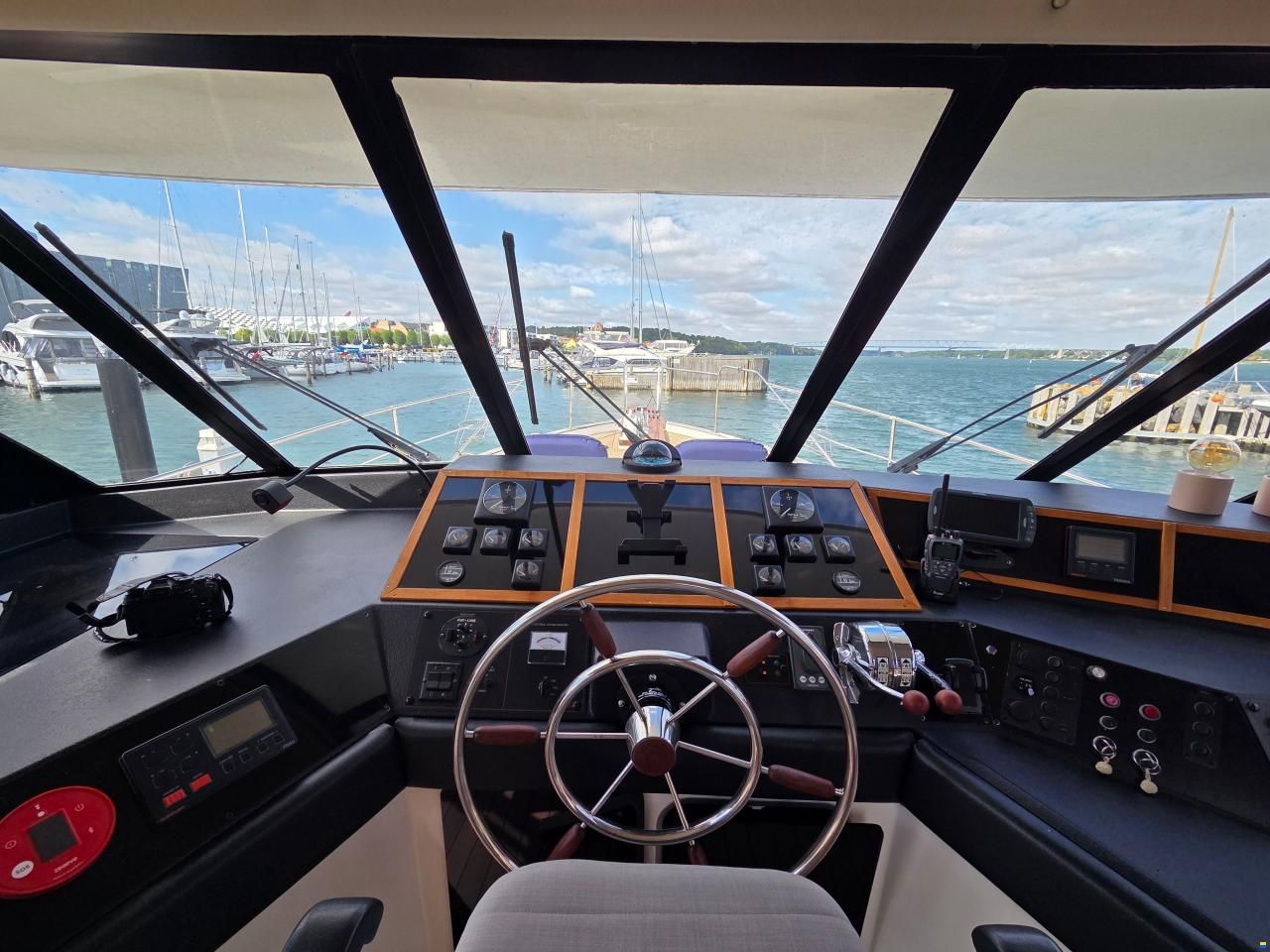 Bayliner 4588 Pilothouse