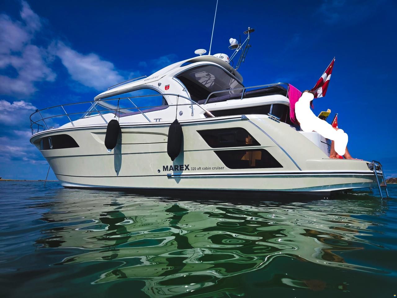 Marex 320 aft Cabin Cruiser