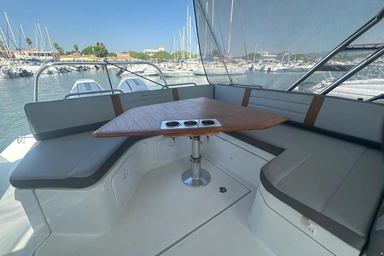Beneteau Flyer 10