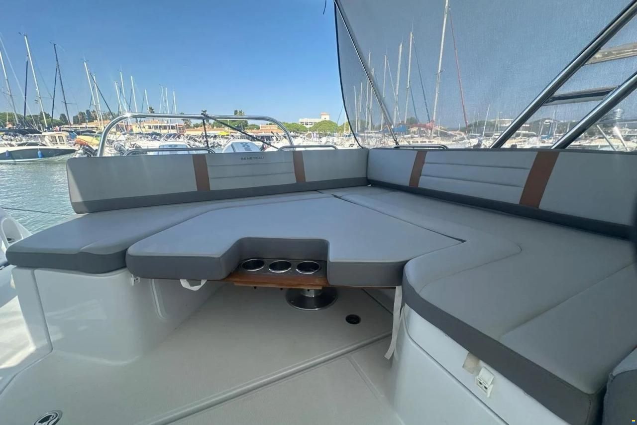 Beneteau Flyer 10