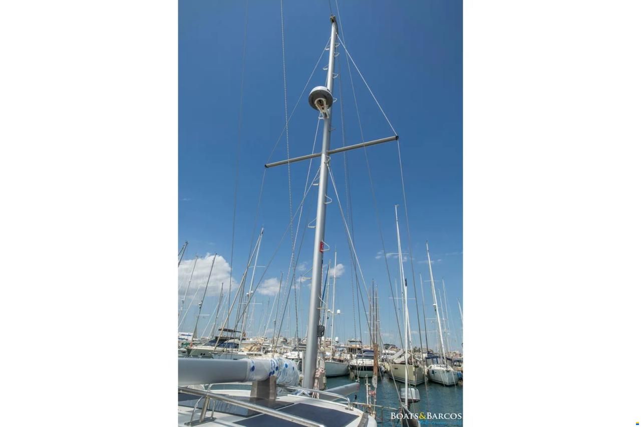 Camper & Nicholsons 48