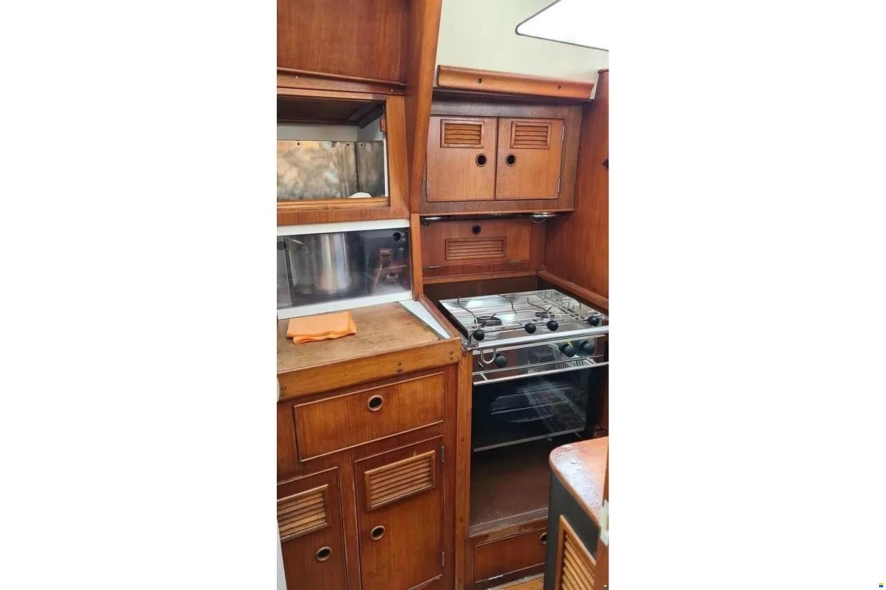 Camper & Nicholsons 48