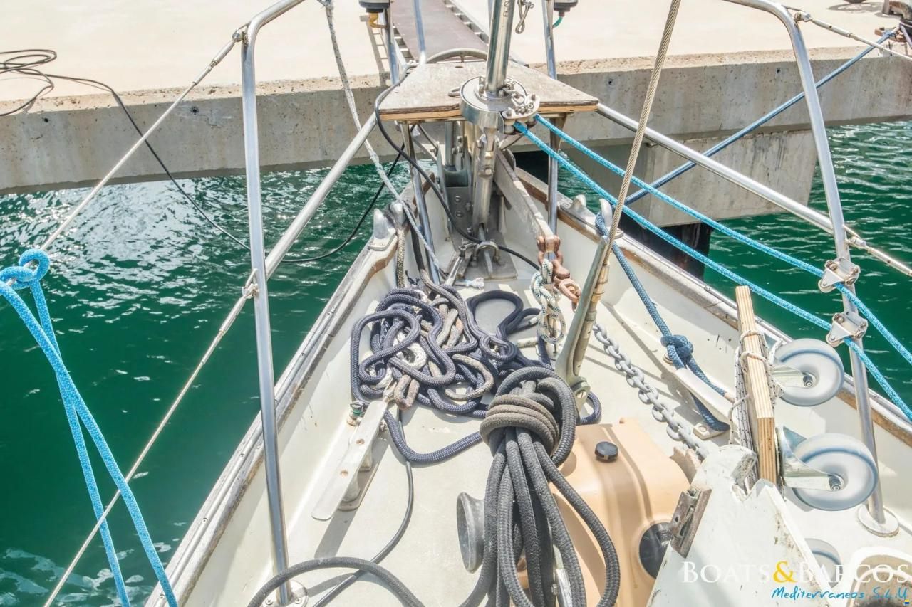 Camper & Nicholsons 48