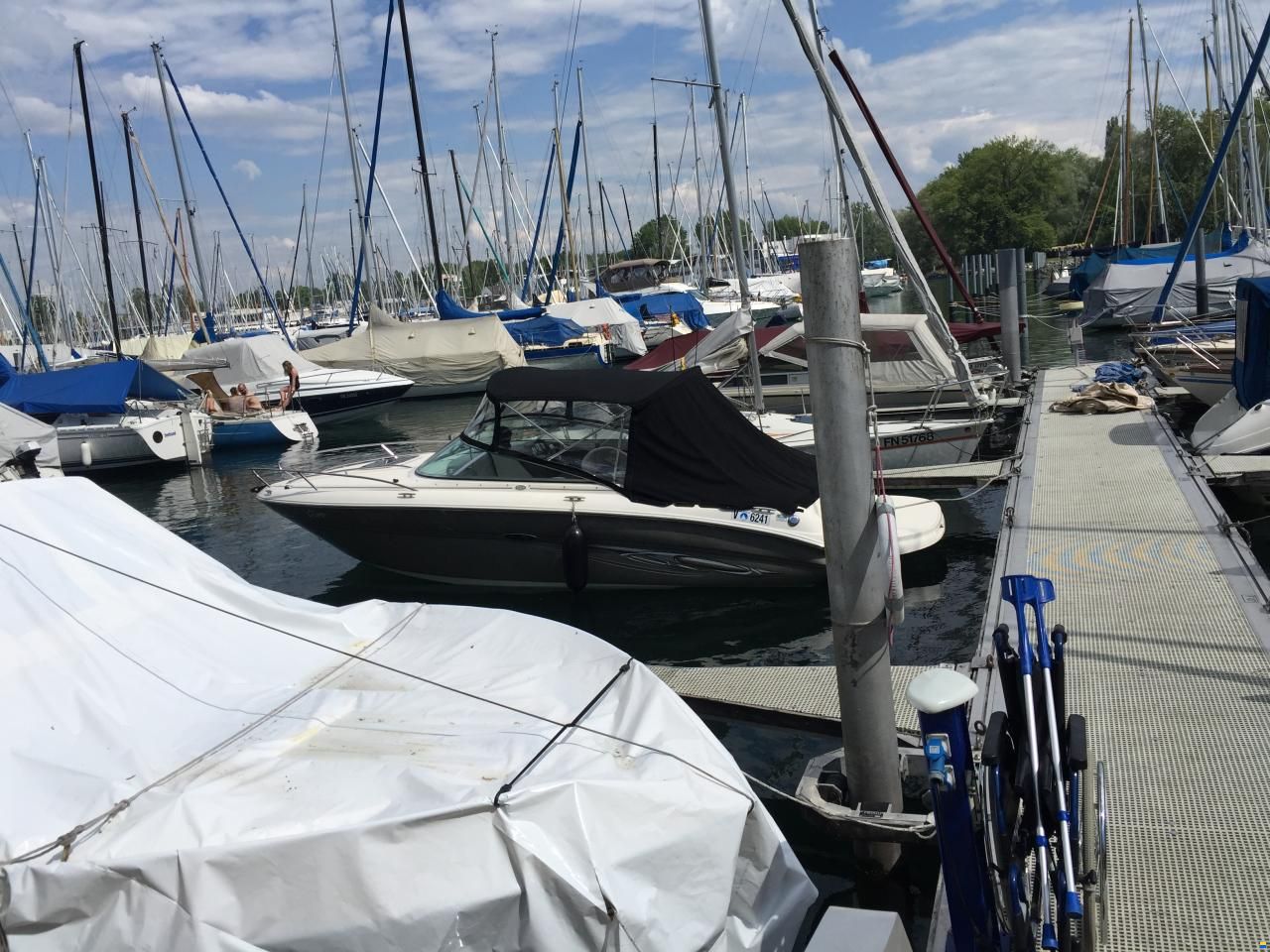 Sea Ray 220 Sunsport