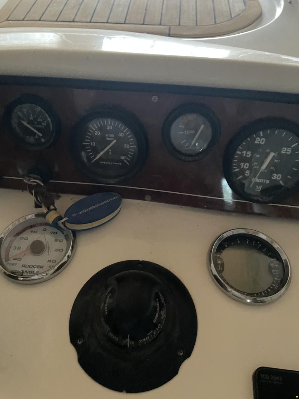 Coverline 710 Cabin