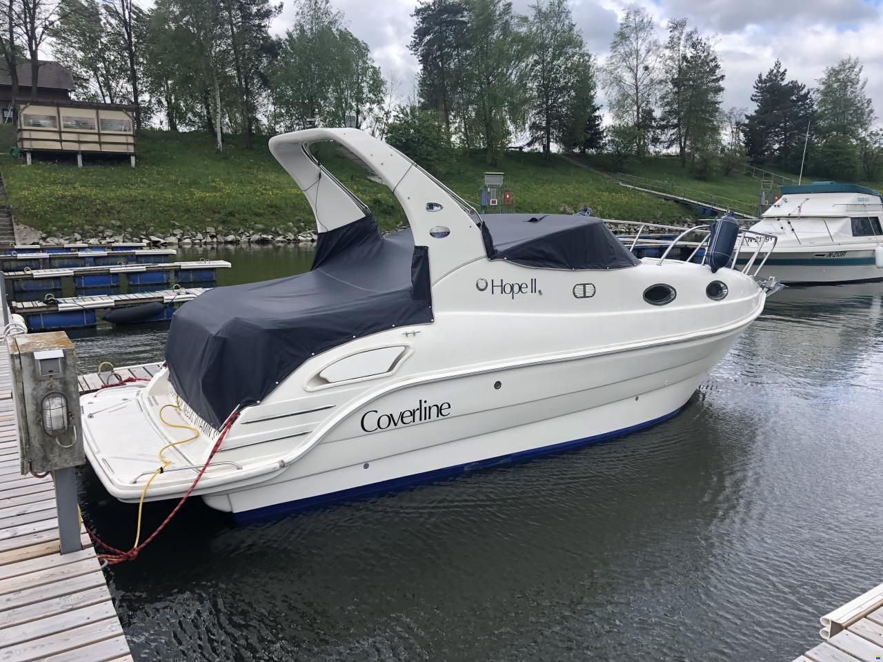 Coverline 710 Cabin
