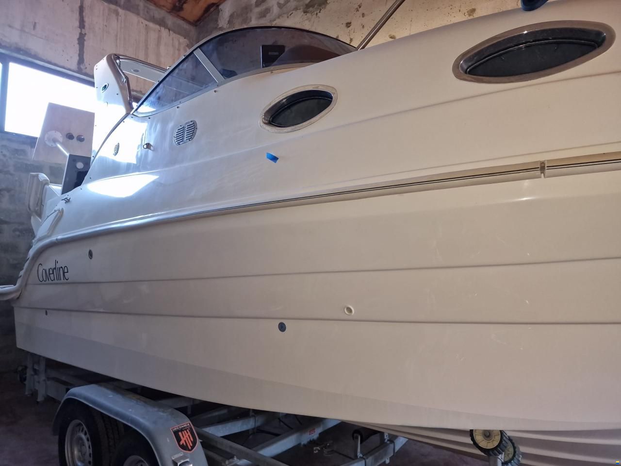 Coverline 710 Cabin